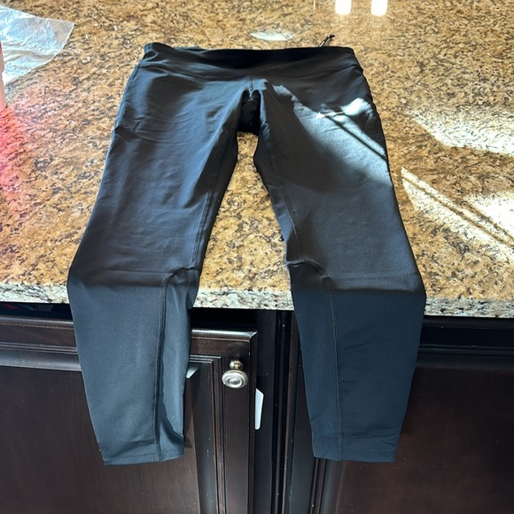 Nike leggings black nwt, medium - Picture 2 of 5